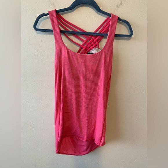 Lululemon‎ Free to be Wild Hot Pink Butterfly Tank size 6 - Picture 2 of 12